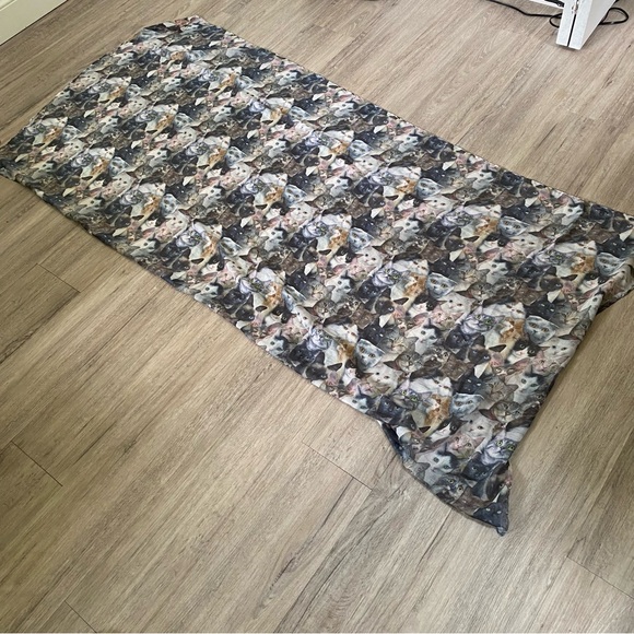🐾CAT COLLAGE SCARF🐾 NWT - Picture 3 of 10